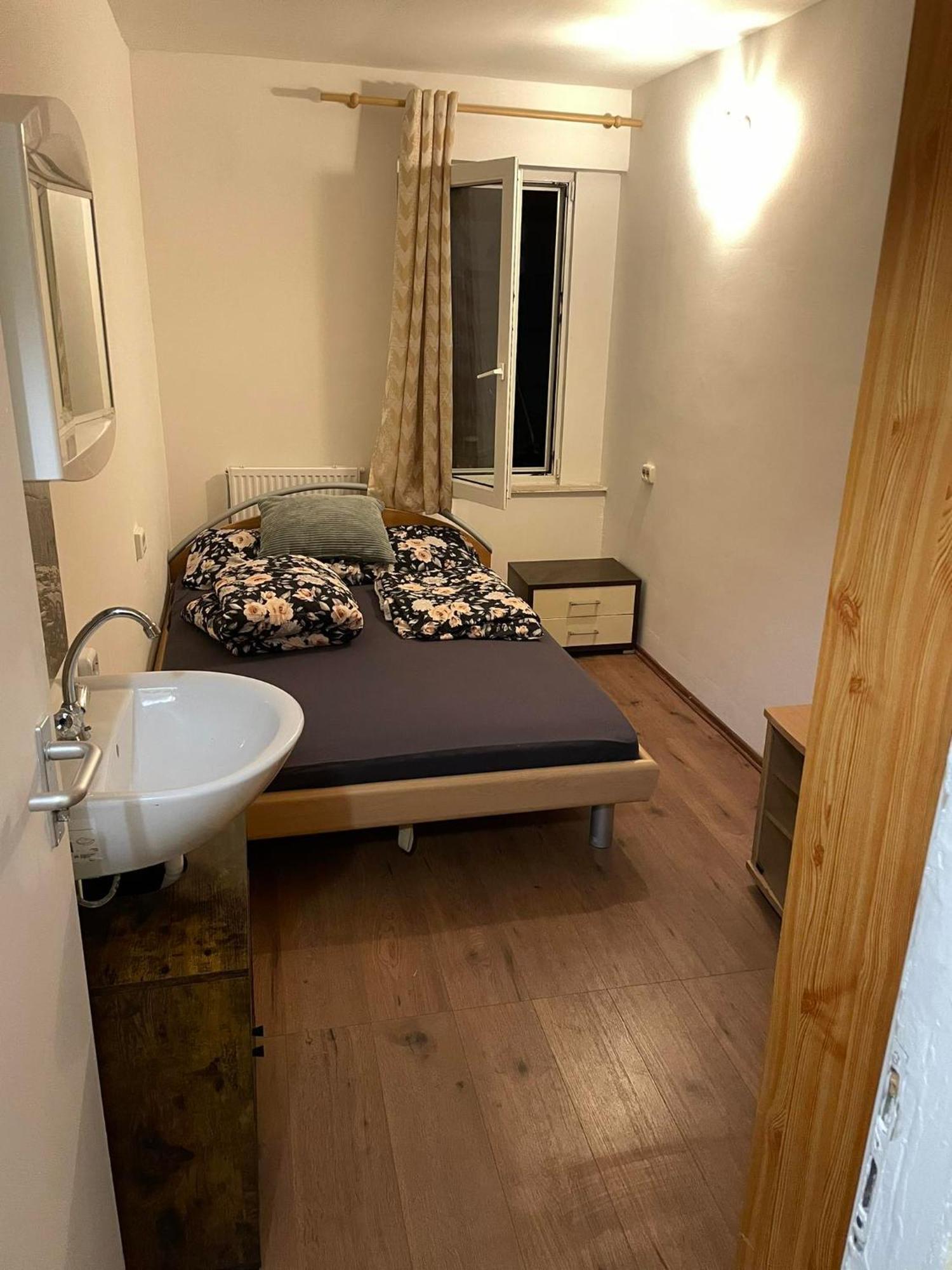Hostel Sofia ニュルンベルク エクステリア 写真